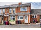 Auckland Road, Reading 2 bed terraced house for sale -