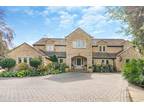 6 bedroom detached house for sale in Linton, Northgate Lane, Wetherby