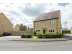 3 bedroom semi-detached house for sale in Spring Meadow, Witney, OX28