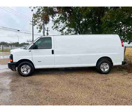 2014 Chevrolet Express 3500 Cargo for sale is a White 2014 Chevrolet Express 3500 Cargo Car for Sale in Jarrell TX