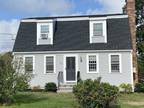 3 Bedroom In Sandwich MA 02563