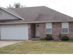610 Nelson Dr Lebanon, MO 65536 - Home For Rent