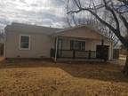 2 Bedroom In Wichita KS 67213