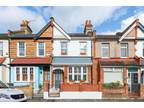 5 bedroom terraced house for sale in Aveling Park Road, Walthamstow, E17