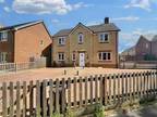4 bedroom detached house for sale in Vesta Close, Blunsdon, Swindon, Wiltshire