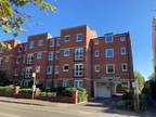 London Road, Gloucester 1 bed apartment for sale -