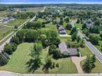 W275N7186 GLACIER PASS, Hartland, WI 53029 Single Family Residence For Sale MLS#
