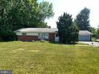 414 E ROSEBUD RD Myerstown, PA