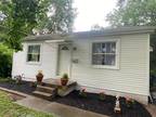 2304 Fairview Circle, Belleville, IL 62226