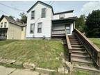 581 Allyn St Akron, OH