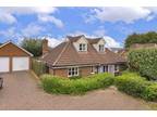 Blackberry Way, Paddock Wood TN12 3 bed detached house for sale -
