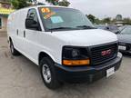 2005 GMC Savana 3500 3dr Van