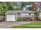 5 Croton Court, Melville, NY 11747