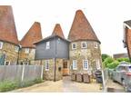 4 bedroom detached house for sale in The Green, Bearsted, ME14