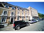 Northernhay Place, Exeter 2 bed ground floor flat for sale -