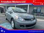 2011 Nissan Versa 1.8 S 4dr Hatchback 4A