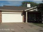 2200 S Lori Ln Wichita, KS 67207 - Home For Rent