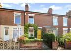 Carshalton Road, Norwich, Norfolk, NR1 2 bed terraced house to rent -