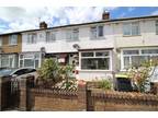 3 bedroom Mid Terrace House for sale, Oak Road, Bedford, MK42