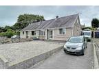 4 bedroom bungalow for sale in Tan Y Buarth Estate, Bethel, Caernarfon, Gwynedd