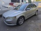 2009 Volvo S40 T5 R-Design Sedan 4D