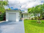 1749 Bay Dr Miami Beach, FL 33141 - Home For Rent