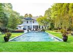 4 Bedroom In East Hampton NY 11937