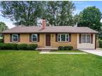 193 Forest Dr Jeffersonville, IN 47130 - Home For Rent
