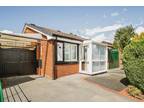 2 bedroom Detached Bungalow for sale, Roundwood Close, Oswestry, SY11