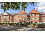 1 bedroom retirement property for sale in Central Maidenhead, Berkshire, SL6