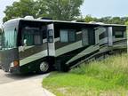 2005 Fleetwood Class A RV Excursion