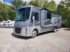 2016 Winnebago Sightseer 33C 34ft