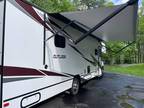 2019 Winnebago Outlook 31N 31ft