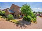 2 bedroom semi-detached house for sale in Stokesley Rise, Wooburn Green, HP10