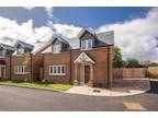 3 bedroom detached house for sale in Wintergreen Way, Sayers Common, BN6