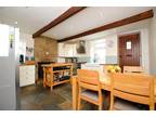 Bagley Lane, Farsley, Pudsey, West Yorkshire 3 bed semi-detached house for sale