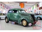 1937 Ford 2-Door Sedan