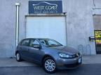 2014 Volkswagen Golf 2.5L Hatchback Sedan 4D