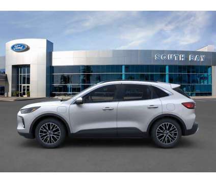 2023NewFordNewEscapeNewFWD is a Silver 2023 Ford Escape Car for Sale in Hawthorne CA