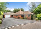 Lodge Place, Thorpe St Andrew, Norwich, NR7 3 bed detached bungalow for sale -