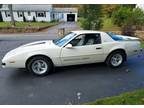 1988 Pontiac Firebird White, 23K miles