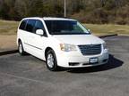 2010 Chrysler Town & Country Touring