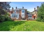 Springfield Road, Chelmsford, Esinteraction, CM2 4 bed detached house -