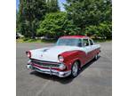 1955 Ford Fairlane Club Sedan