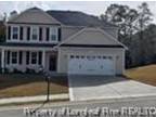 206 Silk Oak Dr Bunnlevel, NC 28323 - Home For Rent