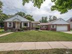 1138 Bentley Dr