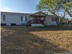 Floresville, Wilson County, TX House for sale Property ID: 416941645