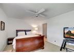 Condo For Sale In Lake Worth, Florida