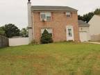 27 Shadow Ln Bear, DE