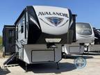 2020 Keystone Avalanche 396BH 41ft